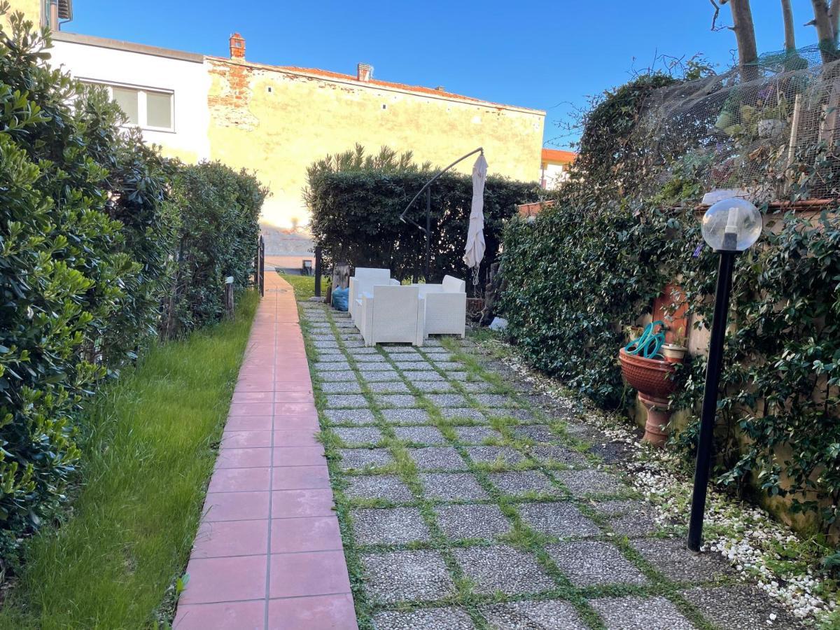 Sunrise Bed & Breakfast Marina Di Pisa Eksteriør bilde