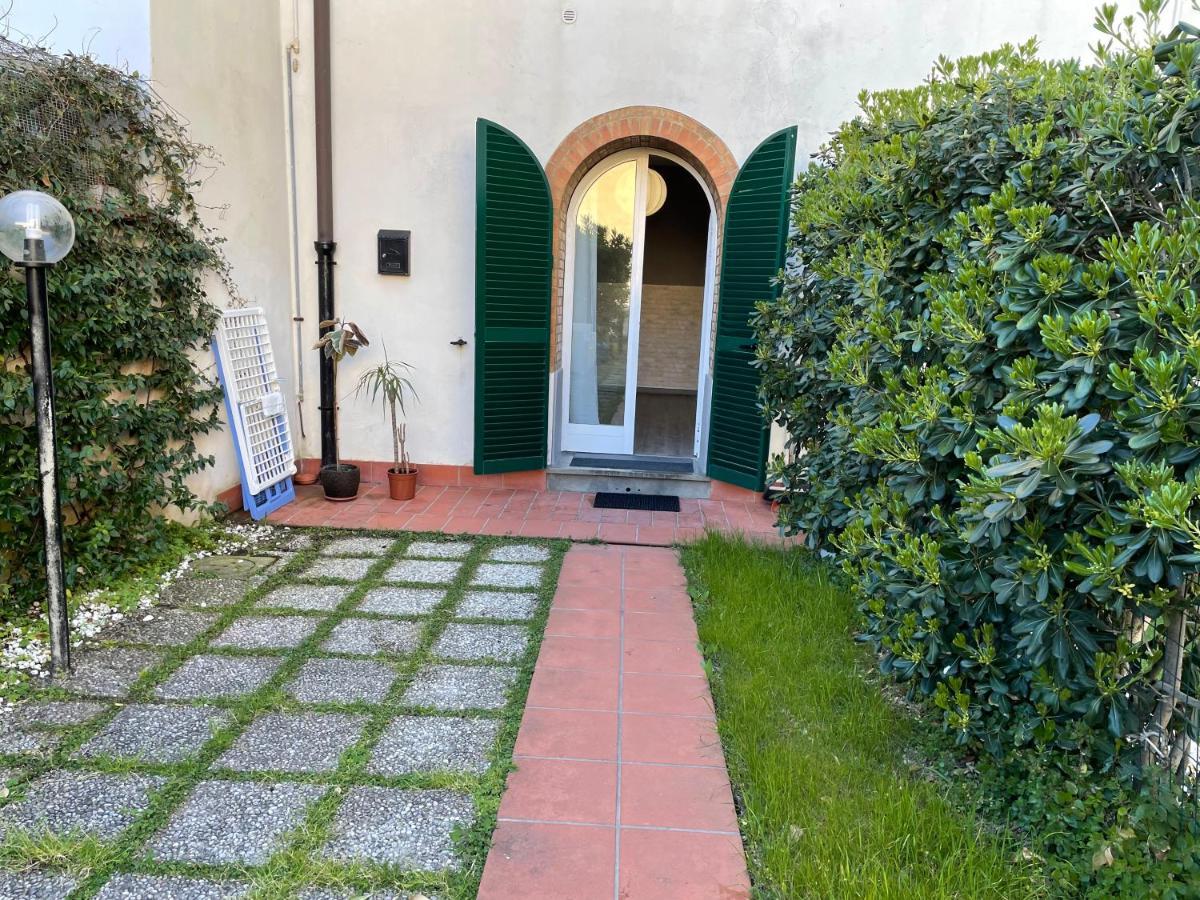 Sunrise Bed & Breakfast Marina Di Pisa Eksteriør bilde